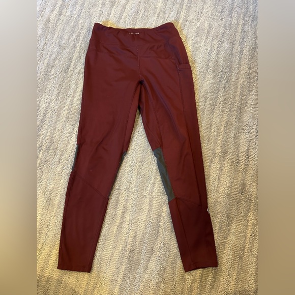 Mountain Hardwear Maroon and Gray Leggings - Picture 2 of 4